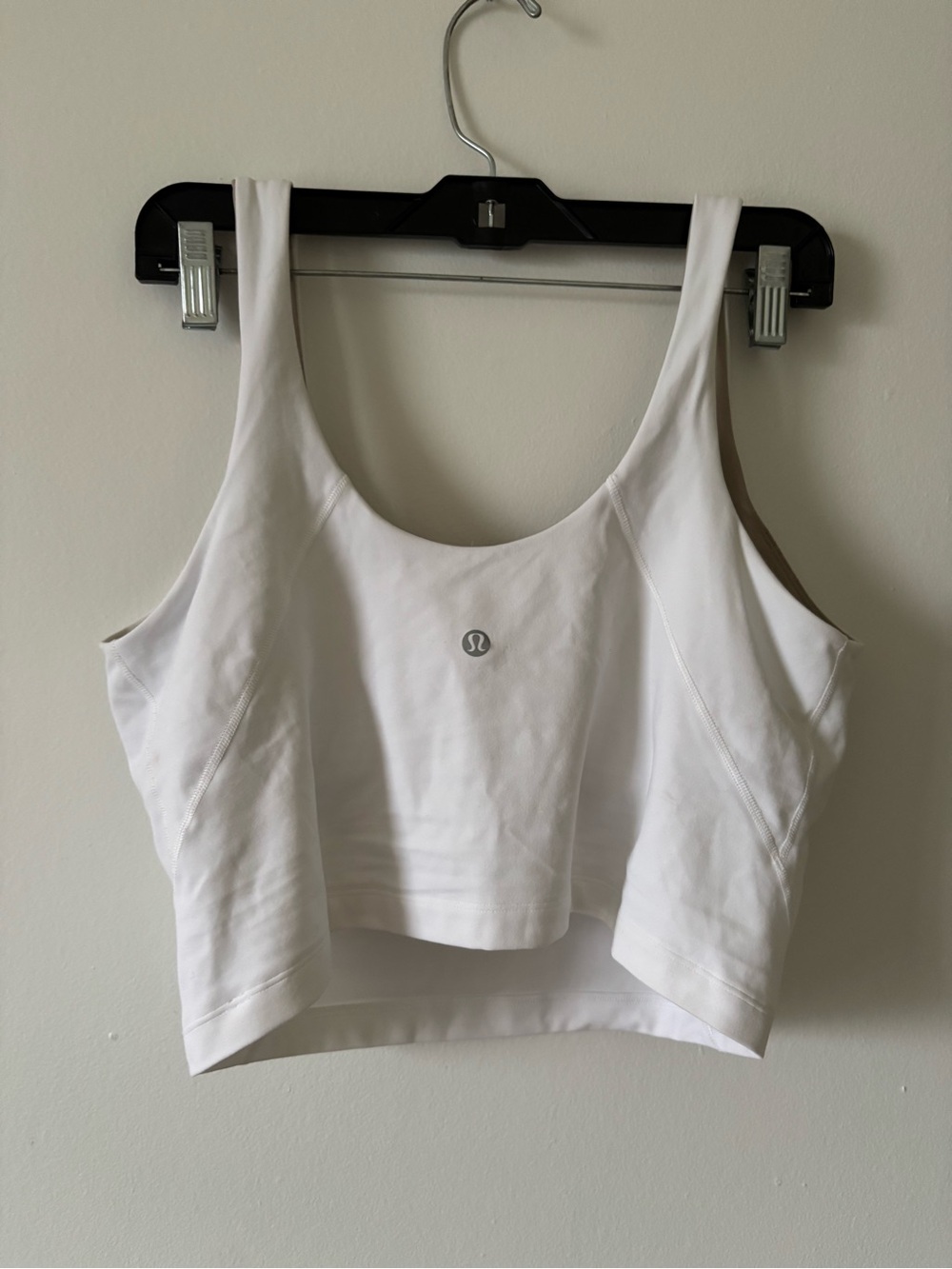lululemon athletica White Scoop Neck Cropped Tank Top